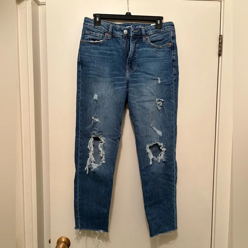 NWOT Old Navy O.G. Straight Ripped Jeans - Picture 2 of 6